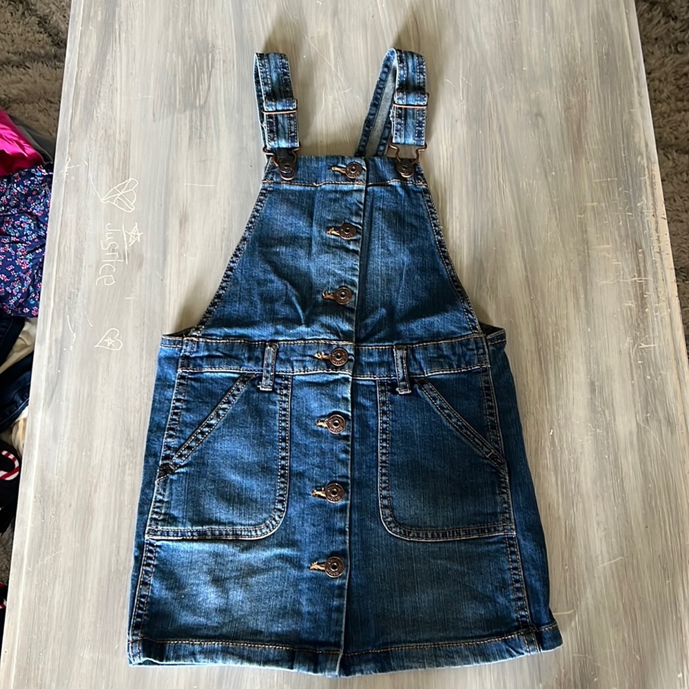 Jean dress blue size 6x and in good condition!!!